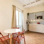 Apartahotel Dimora Sant'orsola 3*