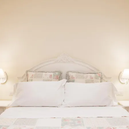 Apart-hotel Dimora Sant'orsola *